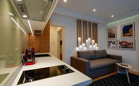 Arbans Cosy Modern Apartment In The City Center