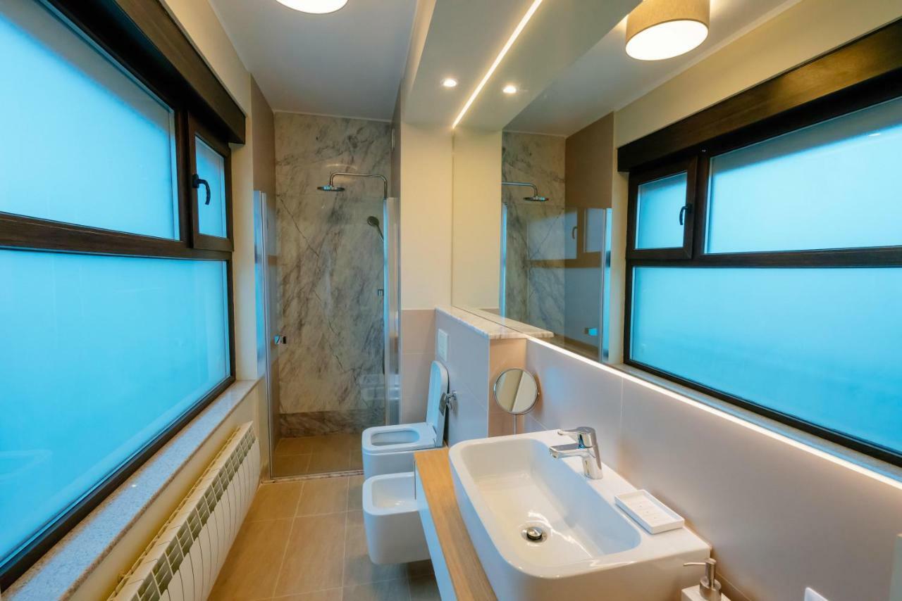 Arbans Cosy Modern Apartment In The City Center Bucarest Extérieur photo