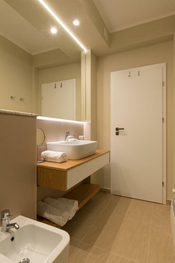 Arbans Cosy Modern Apartment In The City Center Bucarest Extérieur photo